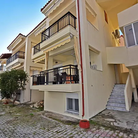 Tzelepis House By Travelpro Services - Halkidiki Apartment *